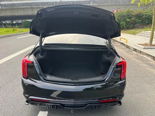 Cadillac CT5 — Фото автомобиля 25
