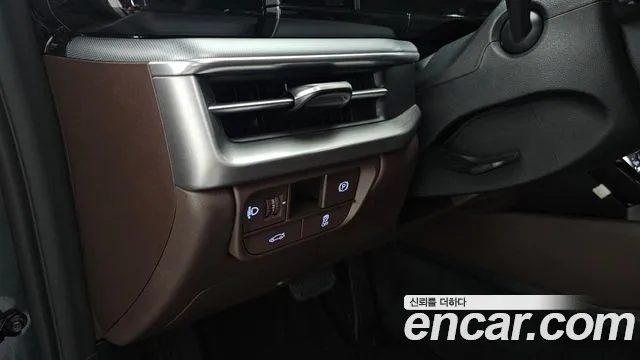 Hyundai Grandeur GN7 — Фото автомобиля 17