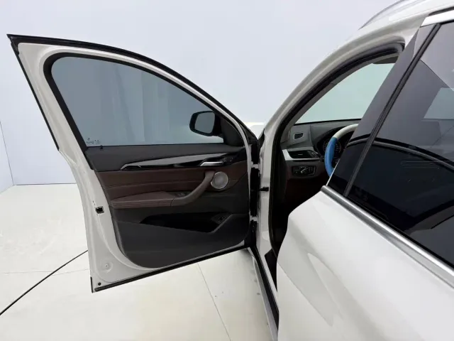 BMW BMW X1 2022 sDrive20Li Fashion — Фото автомобиля 20