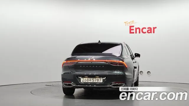 Hyundai Grandeur Новый Grandeur IG — Фото автомобиля 4