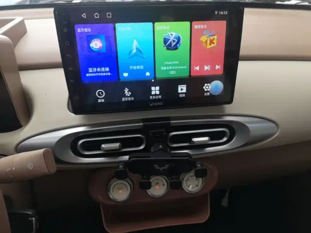 Wuling Hongguang Mini EV — Фото автомобиля 12