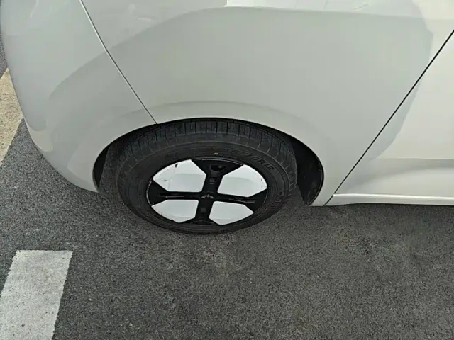 Wuling Motors Hongguang MINIEV 2024 3rd Gen 215km Advanced — Фото автомобиля 22