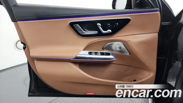 Mercedes-Benz E-Class W214 — Фото автомобиля 24