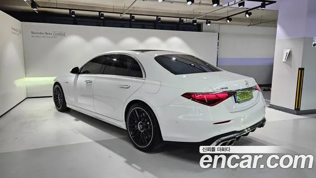 Mercedes-Benz S-Class — Фото автомобиля 3
