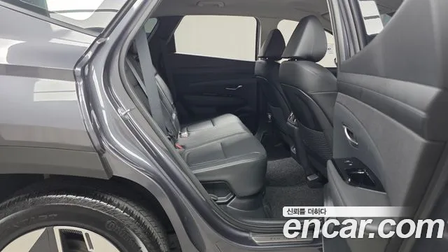 Hyundai Tucson — Фото автомобиля 10
