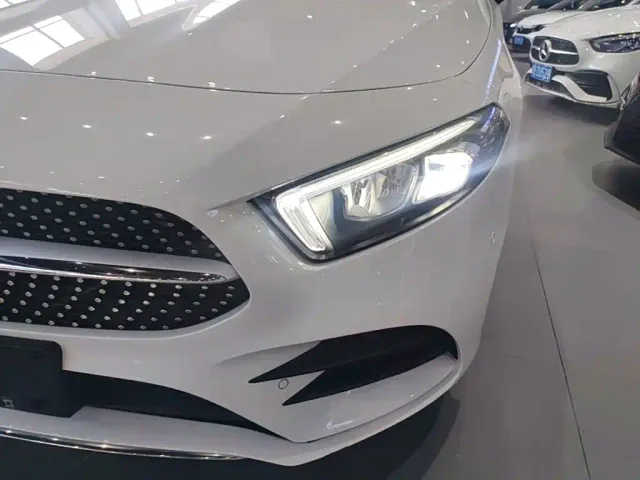 Mercedes-Benz A-Class — Фото автомобиля 23