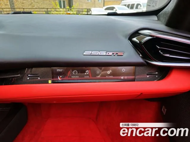 Ferrari 296 296 GTS — Фото автомобиля 13