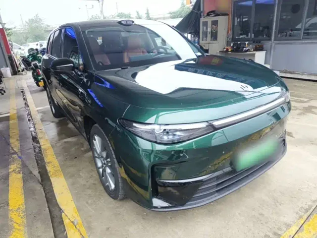 Leapmotor C10 — Фото автомобиля 3