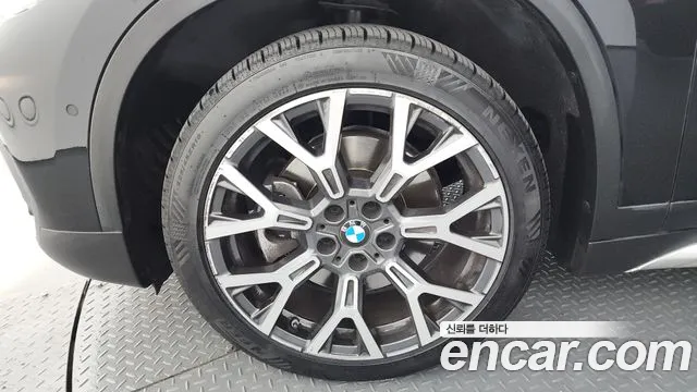 BMW X1 — Фото автомобиля 5