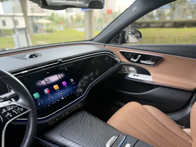 Mercedes-Benz E-Class — Фото автомобиля 13