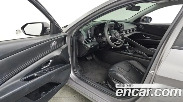 Hyundai AVANTE Avante (CN7) — Фото автомобиля 7