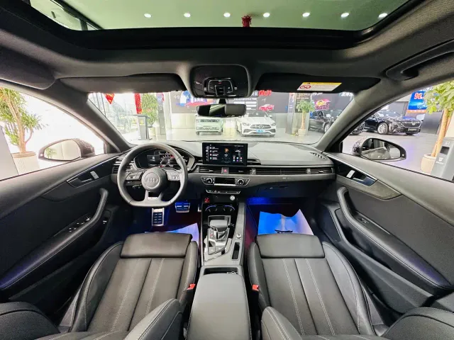Audi A4L — Фото автомобиля 6