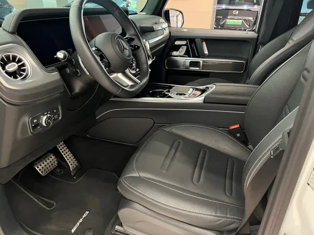 Mercedes-Benz G-Class — Фото автомобиля 10