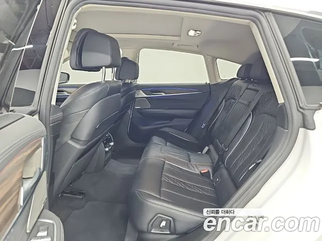 BMW Gran Turismo — Фото автомобиля 12