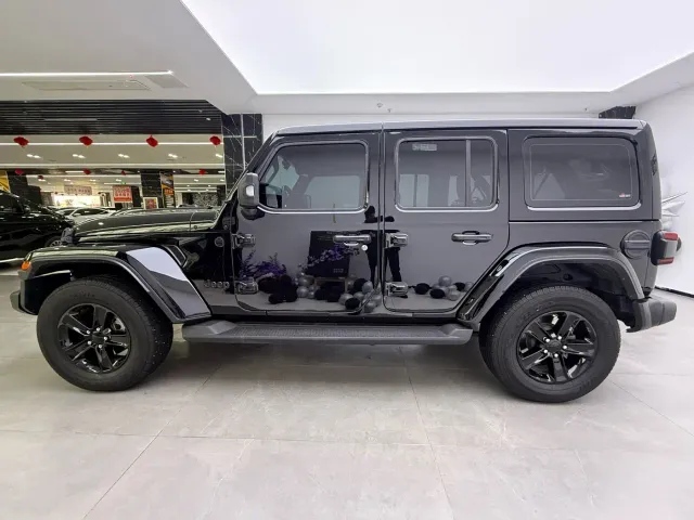Jeep Wrangler — Фото автомобиля 5