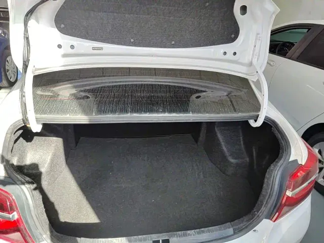 Toyota Vios — Фото автомобиля 18