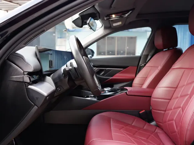 BMW 5 Series — Фото автомобиля 4