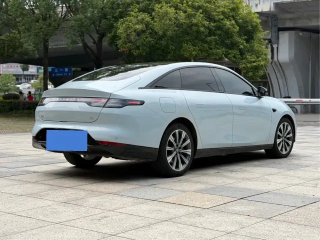 Leapmotor C01 — Фото автомобиля 7