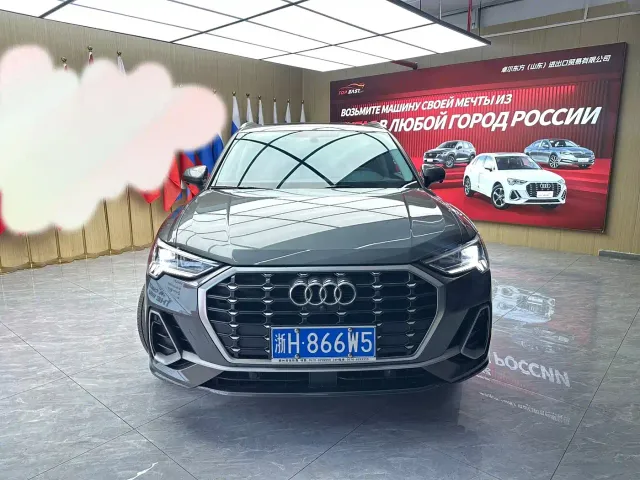 Audi Q3 — Фото автомобиля 2