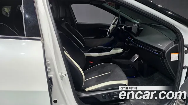 Kia EV6 EV6 (New) — Фото автомобиля 17