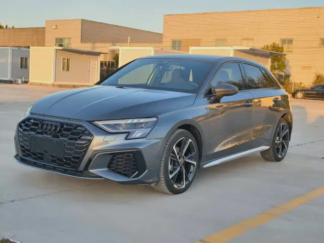 Фотография автомобиля — Audi A3