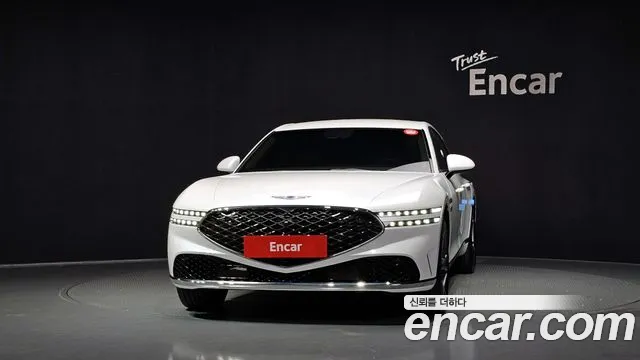 Genesis G90 — Фото автомобиля 3