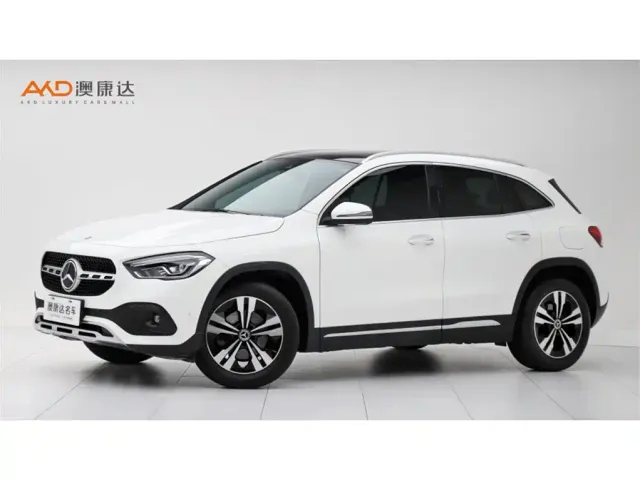Фотография автомобиля — Mercedes-Benz GLA-Class