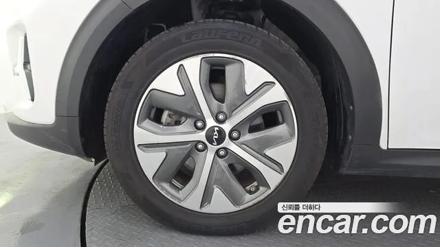 Kia Niro Niro Plus Earth — Фото автомобиля 5