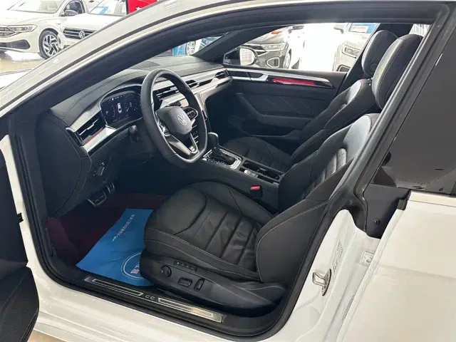 Volkswagen CC — Фото автомобиля 30