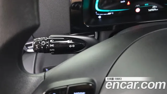 Hyundai AVANTE Smart — Фото автомобиля 18
