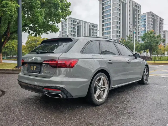 Audi A4 — Фото автомобиля 6