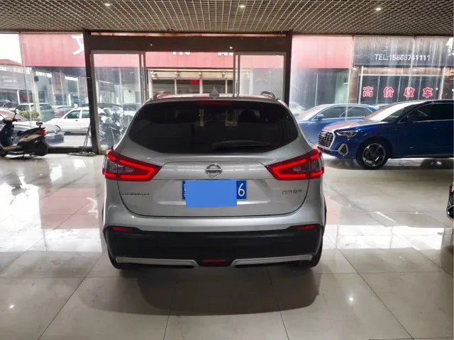 Nissan Qashqai — Фото автомобиля 5