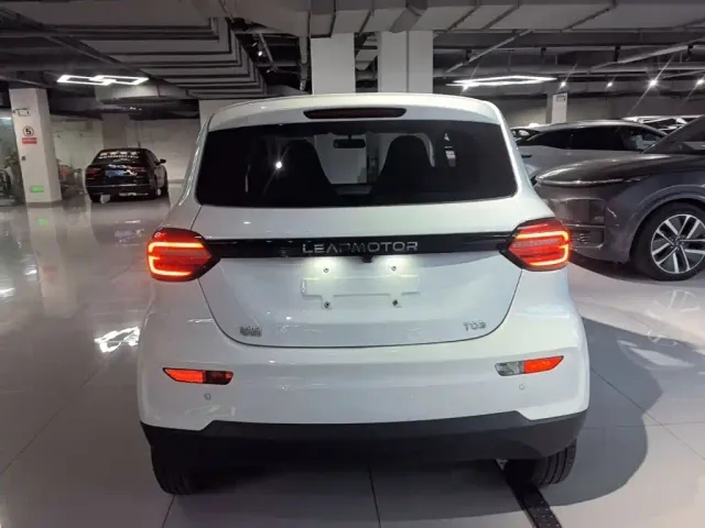 Leapmotor T03 — Фото автомобиля 5