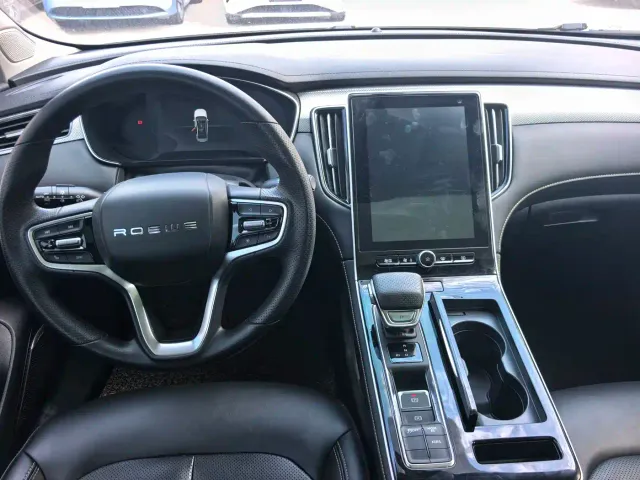 Roewe i6 MAX EV — Фото автомобиля 13