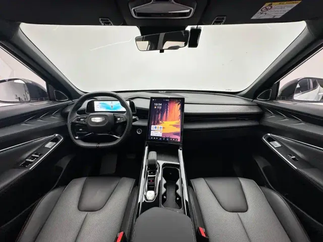 Geely Boyue — Фото автомобиля 19
