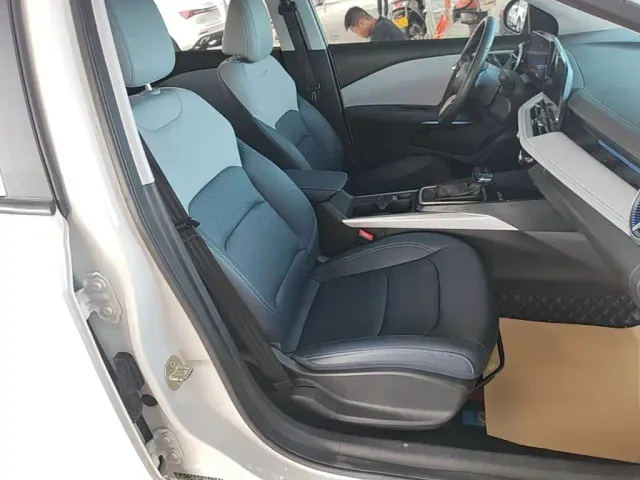 Chevrolet Monza — Фото автомобиля 24