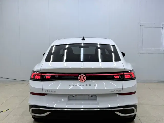 Volkswagen Lamando — Фото автомобиля 5