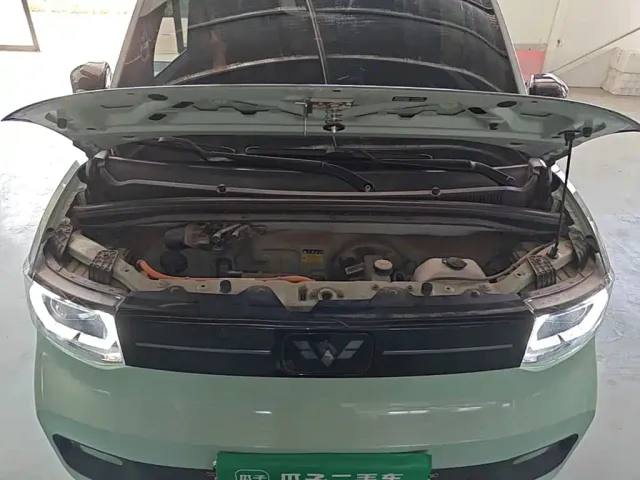 Wuling Hongguang Mini EV — Фото автомобиля 19