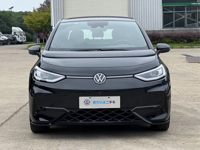 Volkswagen ID.3 — Фото автомобиля 2