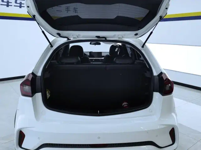 Geely Vision X3 — Фото автомобиля 4