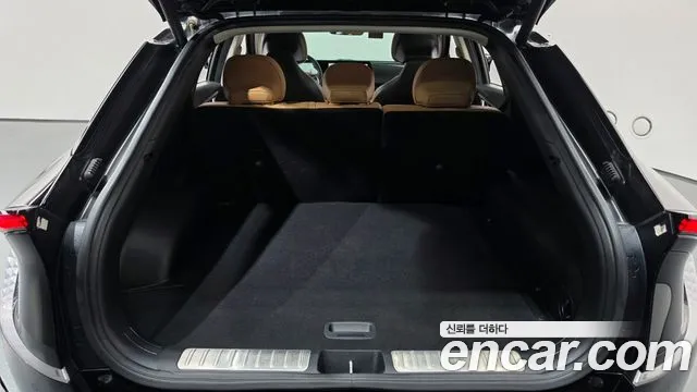 Kia EV6 — Фото автомобиля 23