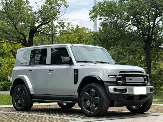 iCAR V23 — Фото автомобиля 3