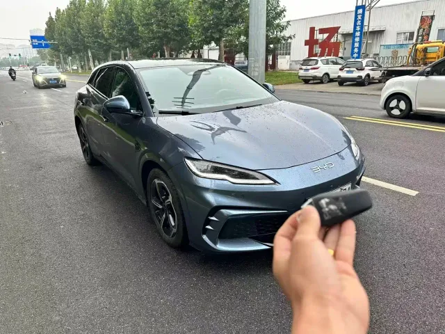 BYD Seal 06 GT — Фото автомобиля 3