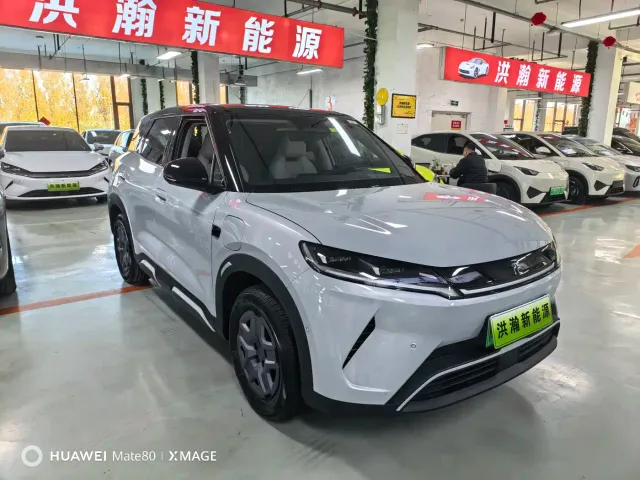 BYD Yuan UP — Фото автомобиля 3