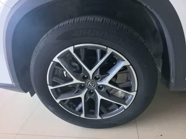 Changan CS75 Plus — Фото автомобиля 22