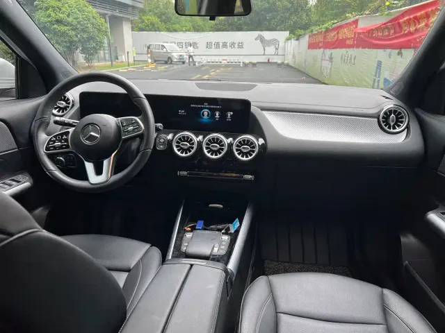 Mercedes-Benz GLA-Class — Фото автомобиля 8