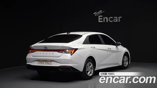 Hyundai AVANTE Avante (CN7) — Фото автомобиля 2