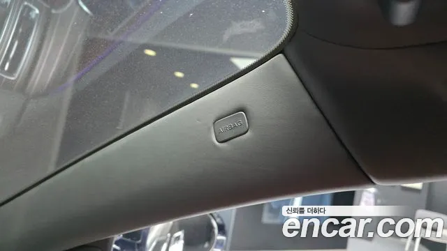 Mercedes-Benz S-Class — Фото автомобиля 22