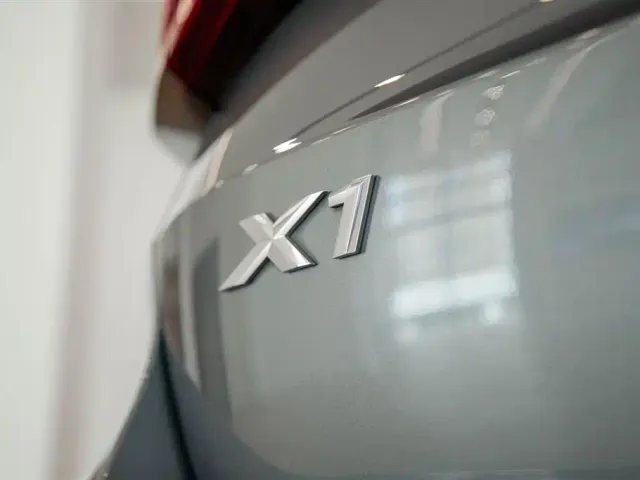 BMW X1 — Фото автомобиля 10