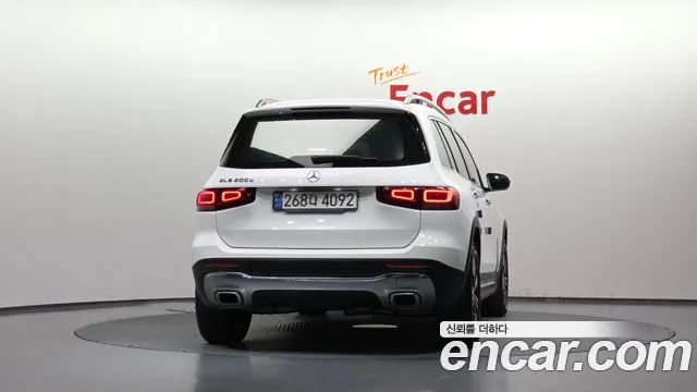 Mercedes-Benz GLB-Class — Фото автомобиля 4